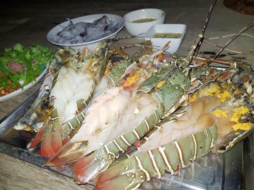 Lucky Resort Koh Phayam Bagian luar foto